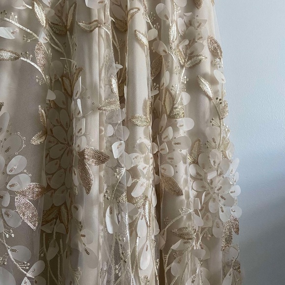 HOLIDAY PARTY NWT FLORAL APPLIQUÉ MIDI DRESS GOLD BRIDAL SHOWER BABY FORMAL - Picture 5 of 10